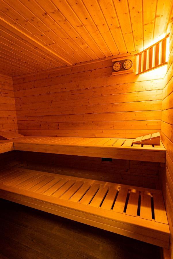 Luxusferienhaus Fuchsbau - Mit Netflix, Playstation, Sauna, Sportraum Und Kamin Zirchow Exterior photo